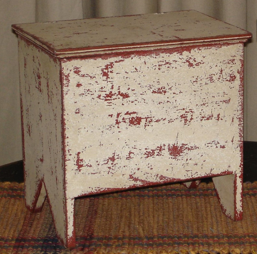 White over Red Wood Mini Keepsake Chest. Handmade in Ohio. Box is hand painted & distressed. Our finish uses layers of color and aging that creates our unique look. Great for small treasures and keepsakes. Use in any room, on a table, mantle or shelf. Compliments design styles including primitive, farmhouse, rustic & traditional. 